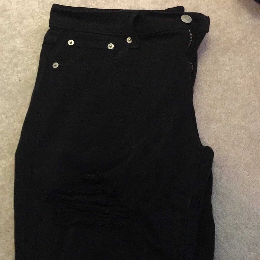 Gap boyfriend destroyed black jeans